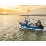 Départ des pêcheurs du Hourdel au soleil levant