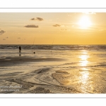 Les pêcheurs sur la plage de Ault