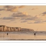 Les pêcheurs sur la plage de Ault