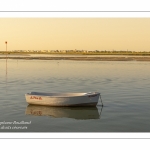 Barque sur le chenal de la Somme à Saint-Valery.