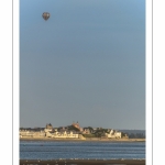 Mongolfières survolant le Crotoy en Baie de Somme