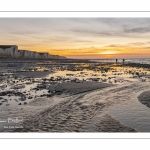 Crépuscule sur les falaises à Ault.