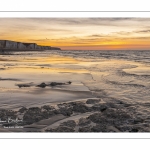 Crépuscule sur les falaises à Ault.