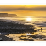 Coucher de soleil sur les falaises à Ault