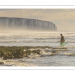 les falaises dans les embruns à Ault