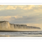 les falaises dans les embruns à Ault