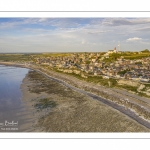 Ault, aux pieds des falaises picardes (Vue aérienne)