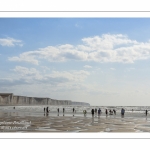 Les vacanciers à Ault sur la plage.