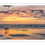 Les vacanciers à Ault sur la plage.