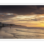 Crépuscule sur la plage à Ault