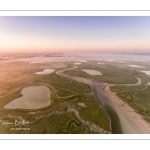 Les mollières de la Baie de Somme au petit matin (vue aérienne)