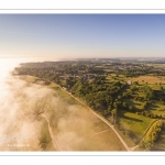 Le cap Hornu dans la brume matinale (vue aérienne)