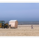 Les préparatifs du Festival des cerfs-volants à Berck-sur-mer