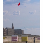 Les préparatifs du Festival des cerfs-volants à Berck-sur-mer