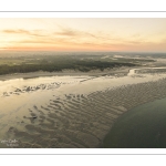 Aube sur la baie d'Authie à marée basse à Berck-sur-mer