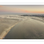 Aube sur la baie d'Authie à marée basse à Berck-sur-mer