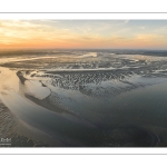 Aube sur la baie d'Authie à marée basse à Berck-sur-mer