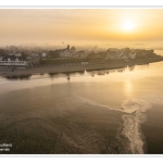 Lever de soleil brumeux sur le Crotoy et la baie de Somme