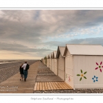 Un soir d'Ã©tÃ© Ã  Cayeux-sur-mer, alors que la mÃ©tÃ©o capricieuse donne au chemin des planches un petit air hors saison. Saison : Ã©tÃ© - Lieu : Cayeux-sur-mer,Somme, Picardie, France