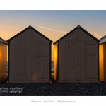Coucher de soleil sur le chemin des planches à cayeux-sur-mer - saison : été - Lieu :Cayeux-sur-mer, Côte Picarde, Somme, Picardie, France.