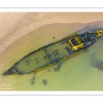 France, Pas-de-Calais (62), côte d'Opale, Grand site des deux caps, La plage de Tardinghen et l’épave du Lord Grey, ce chalutier britannique, long de 37 mètres, réquisitionné en 1915 par la Royal Navy et transformé en démineur, qui a sombré le 2 décembre 1917 lors d'une tempête  (Vue aérienne) // France, Pas-de-Calais (62), Opal Coast, Great site of the two capes, Tardinghen beach with the wreck of the Lord Grey, this 37-meter long British trawler, requisitioned in 1915 by the Royal Navy and transformed into a mine-clearer, which sank on December 2, 1917 during a storm (aerial view)