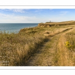 France, Pas-de-Calais (62), Côte d'Opale, Grand Site des deux caps, Cran-aux-Oeufs, Le sentier des Crans, La côte en direction du cap Gris-Nez  depuis le Cran-aux-Oeufs // France, Pas-de-Calais (62), Côte d'Opale, Grand Site des deux caps, Cran-aux-Oeufs, Le sentier des Crans, The coast towards Cap Gris-Nez from Cran-aux-Oeufs