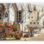 le "dîner-croisière" à Cayeux-sur-Mer est une fête rétro sur le célèbre chemin de planches de la plage.
