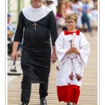 le "dîner-croisière" à Cayeux-sur-Mer est une fête rétro sur le célèbre chemin de planches de la plage.