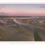 Saison : été - Lieu : Le Crotoy, Baie de Somme, Somme, Hauts-de-France, France. Panorama par assemblage d'images 6575x3287 px