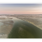 La pointe du Hourdel et les bancs de sable de la baie de Somme à marée basse