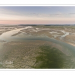 La pointe du Hourdel et les bancs de sable de la baie de Somme à marée basse