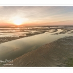 La pointe du Hourdel et les bancs de sable de la baie de Somme à marée basse