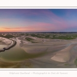 Saison : été - Lieu : Le Crotoy, Baie de Somme, Somme, Hauts-de-France, France. Panoramique par assemblage d'images 10912 x3637 px