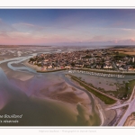 Saison : été - Lieu : Le Crotoy, Baie de Somme, Somme, Hauts-de-France, France. Panoramique par assemblage d'images 5902 x 3934 px