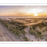 Aube brumeuse sur les dunes du Marquenterre près de Fort-Mahon