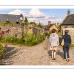 Les rues de la citée médiévale de Saint-Valery au printemps