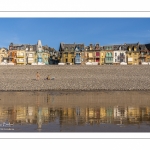 France, Somme (80), Mers-les-bains, les villas de la belle époque sur le font de mer, quartier historique né de la mode des bains de mer à partir de 1870, vue depuis la plage à marée descendante // France, Somme (80), Mers-les-bains, the villas of the belle époque on the seafront, a historic district born of the fashion for sea bathing from 1870, view from the beach at ebb tide