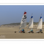 Chars-à-voile sur la plage