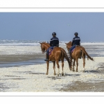 Gendarmes sur les  chevaux de la garde républicaine