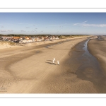 La plage de Quend avec ses bouchots et ses chars-à-voile