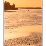 Coucher de soleil sur le chenal de la Somme Ã  Saint-Valery, vu depuis la lanterne (phare) - Saison : Ã©tÃ© - Lieu : Saint-Valery-sur-Somme, Baie de Somme, Somme, Picardie, France