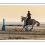 Equitation sur la plage de La Mollière d'Aval près de Cayeux-sur-mer