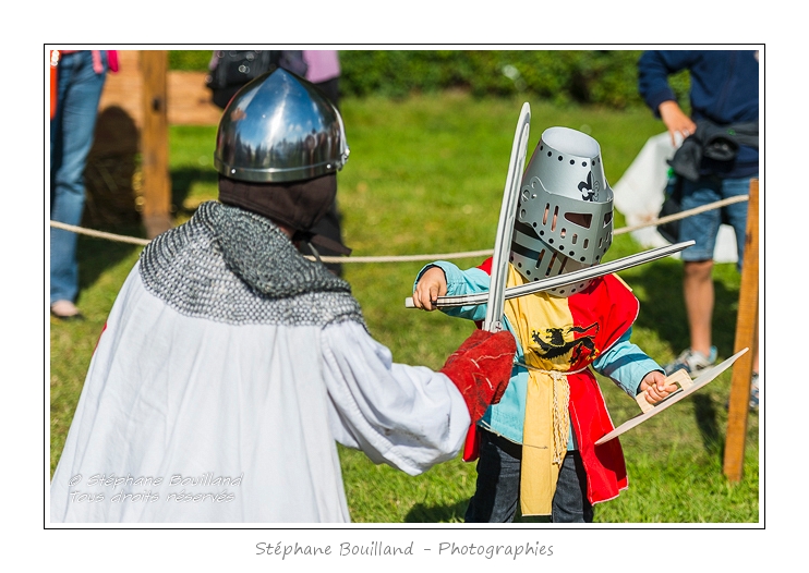St-Riquier-Medievale-combat-enfants_0001-border
