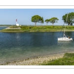 France, Somme (80), Baie de Somme, Saint-Valery-sur-Somme, Les quais de Saint-Valery le long du chenal de la Somme // France, Somme (80), Baie de Somme, Saint-Valery-sur-Somme, The quays of Saint-Valery along the Somme channel